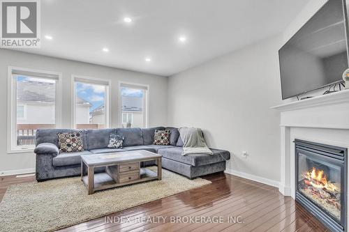 159 Fletcher Circle, Cambridge, ON - Indoor Photo Showing Living Room With Fireplace