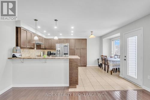 159 Fletcher Circle, Cambridge, ON - Indoor Photo Showing Kitchen