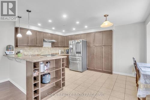 159 Fletcher Circle, Cambridge, ON - Indoor Photo Showing Kitchen