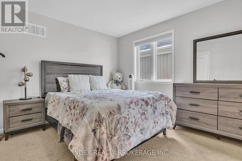 159 Fletcher Circle, Cambridge, ON - Indoor Photo Showing Bedroom