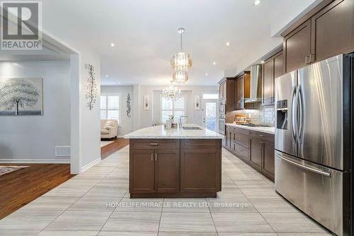 389 Etheridge Avenue, Milton, ON - Indoor Photo Showing Kitchen With Stainless Steel Kitchen