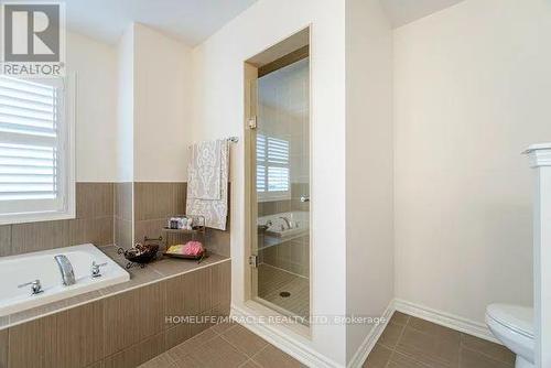 389 Etheridge Avenue, Milton, ON - Indoor Photo Showing Bathroom