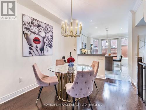 6 Agar Lane, Vaughan, ON - Indoor Photo Showing Dining Room