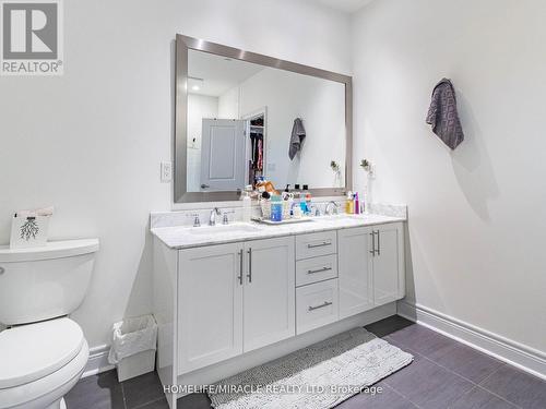 6 Agar Lane, Vaughan, ON - Indoor Photo Showing Bathroom