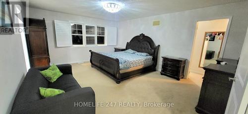 80 Aylesbury Drive, Brampton, ON - Indoor Photo Showing Bedroom