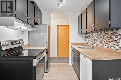 431 310 Stillwater Drive, Saskatoon, SK - Indoor Photo Showing Kitchen