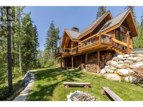 1438 Black Bear Drive, Golden, BC - Outdoor With Deck Patio Veranda