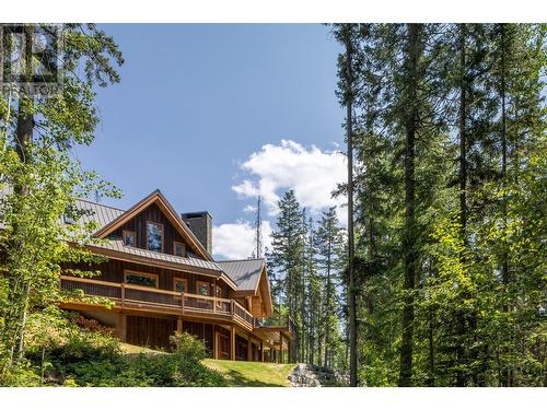 1438 Black Bear Drive, Golden, BC - Outdoor With Deck Patio Veranda