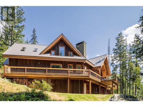 1438 Black Bear Drive, Golden, BC - Outdoor With Deck Patio Veranda