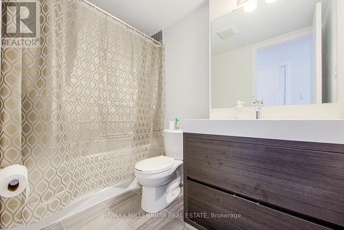 505 - 1865 Pickering Parkway, Pickering, ON - Indoor Photo Showing Bathroom