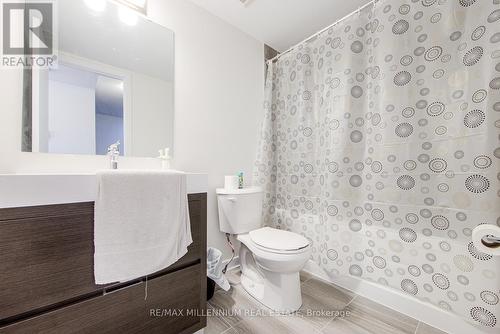 505 - 1865 Pickering Parkway, Pickering, ON - Indoor Photo Showing Bathroom