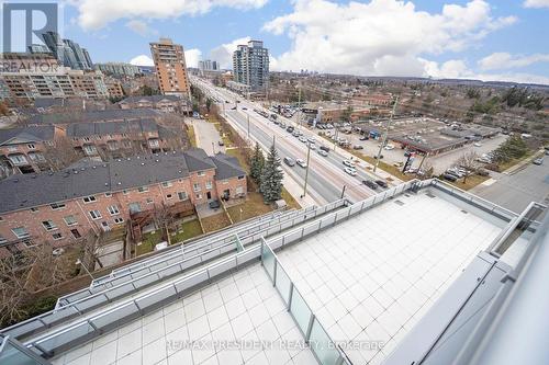 902 Sw - 9191 Yonge Street, Richmond Hill, ON - Outdoor With View