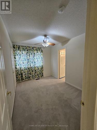 515 Nairn Circle, Milton, ON - Indoor Photo Showing Other Room