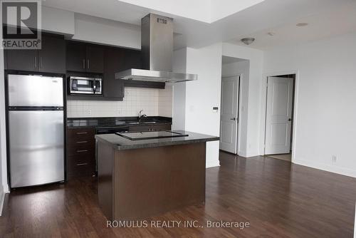 3303 - 60 Absolute Avenue, Mississauga, ON - Indoor Photo Showing Kitchen