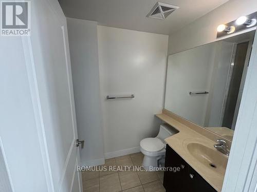 3303 - 60 Absolute Avenue, Mississauga, ON - Indoor Photo Showing Bathroom