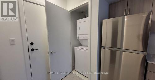 206 - 556 Marlee Avenue, Toronto, ON - Indoor Photo Showing Laundry Room