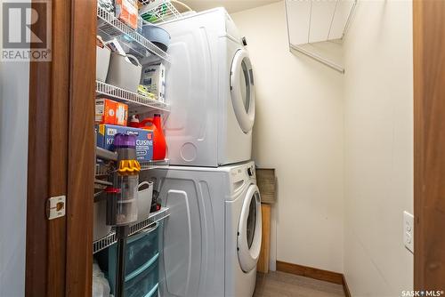 313 120 Phelps Way, Saskatoon, SK - Indoor Photo Showing Laundry Room