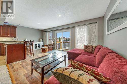 65 Banffshire Street, Kitchener, ON - Indoor Photo Showing Living Room