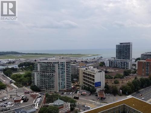 2016 - 17 Bathurst Street, Toronto, ON - Outdoor With View