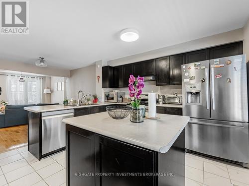 71 Jeremiah Lane, Toronto, ON - Indoor Photo Showing Kitchen With Stainless Steel Kitchen