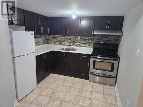 Bsmt - 47 Antelope Drive, Toronto, ON - Indoor Photo Showing Kitchen With Upgraded Kitchen