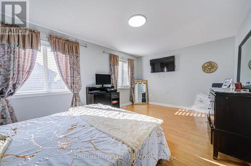 76 Dewridge Court, Brampton, ON - Indoor Photo Showing Bedroom