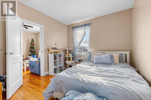 21-23 Richards Street, Brockville, ON - Indoor Photo Showing Bedroom