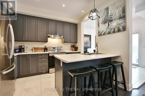 263 Atkinson Street, Clearview (Stayner), ON - Indoor Photo Showing Kitchen