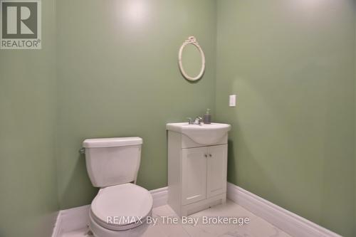 263 Atkinson Street, Clearview (Stayner), ON - Indoor Photo Showing Bathroom