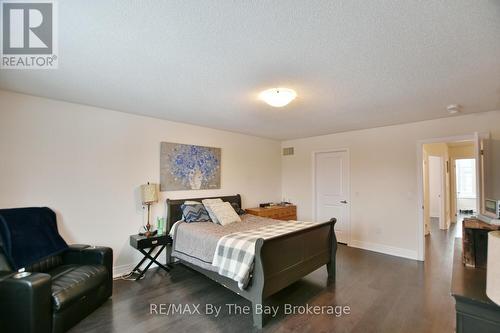 263 Atkinson Street, Clearview (Stayner), ON - Indoor Photo Showing Bedroom