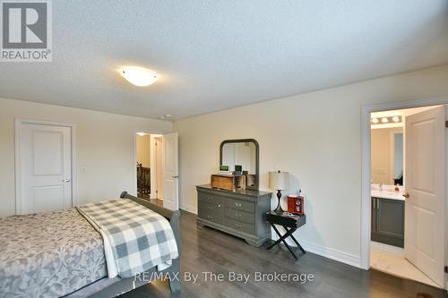 263 Atkinson Street, Clearview (Stayner), ON - Indoor Photo Showing Bedroom