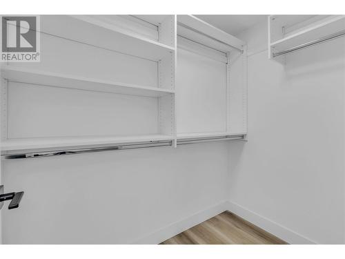 2302 Lavetta Drive, Kelowna, BC - Indoor With Storage