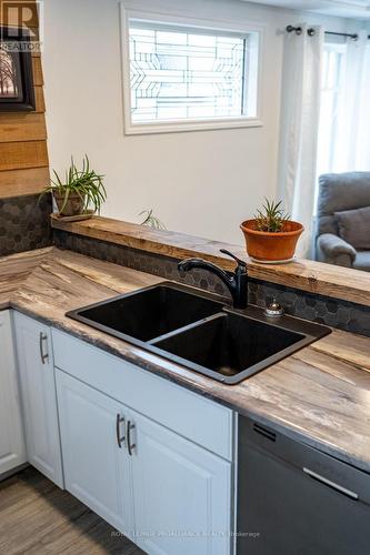 89 Avondale Road, Belleville, ON - Indoor Photo Showing Kitchen With Double Sink