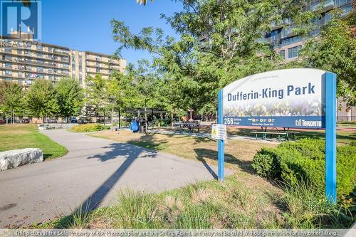 923 - 270 Dufferin Street, Toronto, ON - Outdoor With View