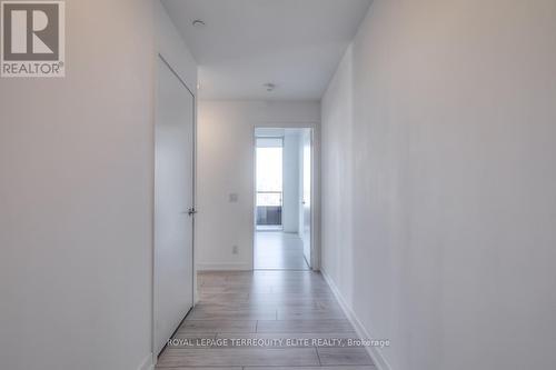 923 - 270 Dufferin Street, Toronto, ON - Indoor Photo Showing Other Room