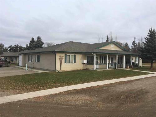 510 Second Avenue, Carberry, MB - Outdoor With Facade