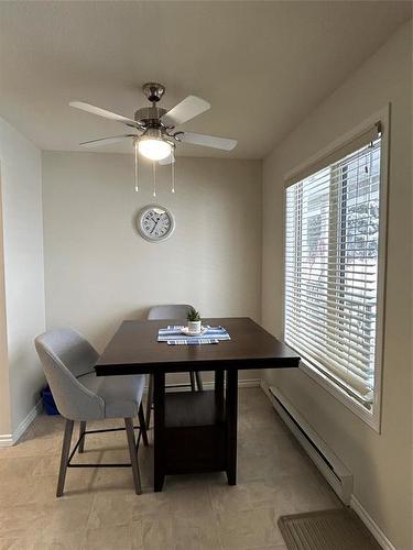 510 Second Avenue, Carberry, MB - Indoor Photo Showing Dining Room