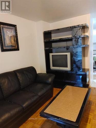 Bsmt - 4 Blue Eagle Trail, Toronto, ON - Indoor Photo Showing Living Room