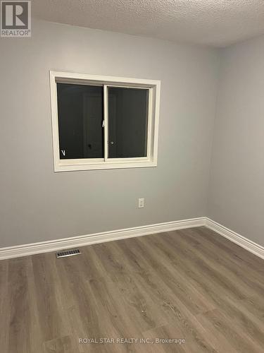 105 Lougheed Road E, Barrie, ON - Indoor Photo Showing Other Room