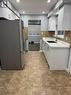 Upper - 7458 Catalpa Road, Mississauga, ON  - Indoor Photo Showing Kitchen 