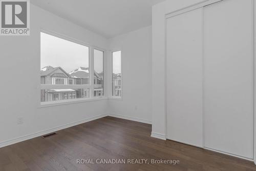 1362 Lily Crescent, Milton, ON - Indoor Photo Showing Other Room