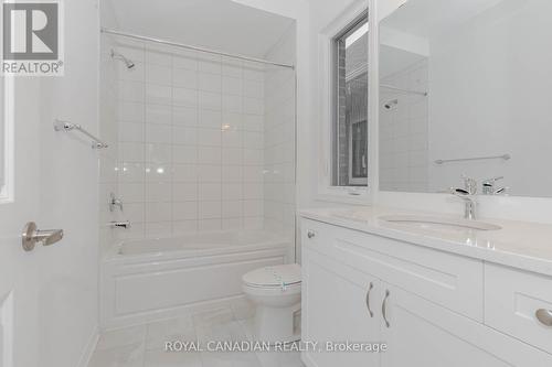 1362 Lily Crescent, Milton, ON - Indoor Photo Showing Bathroom