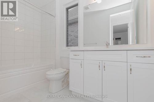 1362 Lily Crescent, Milton, ON - Indoor Photo Showing Bathroom