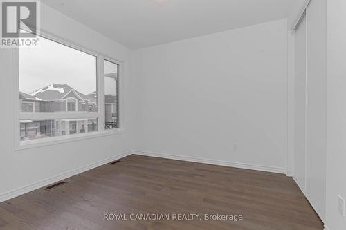 1362 Lily Crescent, Milton, ON - Indoor Photo Showing Other Room