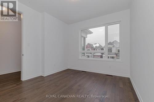 1362 Lily Crescent, Milton, ON - Indoor Photo Showing Other Room