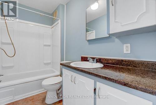 409 Dominion Street, Renfrew, ON - Indoor Photo Showing Bathroom