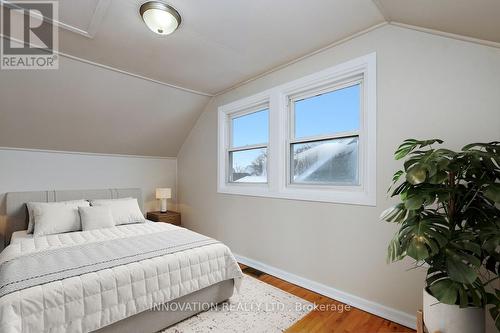 409 Dominion Street, Renfrew, ON - Indoor Photo Showing Bedroom