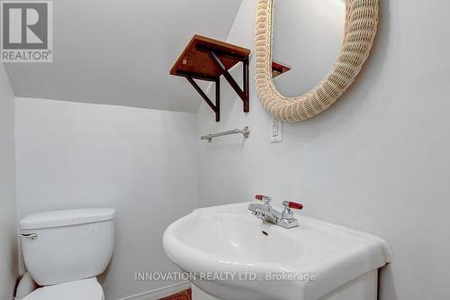 409 Dominion Street, Renfrew, ON - Indoor Photo Showing Bathroom