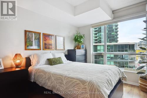 764 - 209 Fort York Boulevard, Toronto, ON - Indoor Photo Showing Bedroom