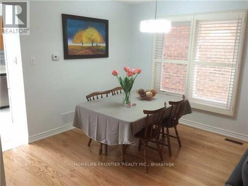 117 Whitney Place, Vaughan, ON - Indoor Photo Showing Dining Room